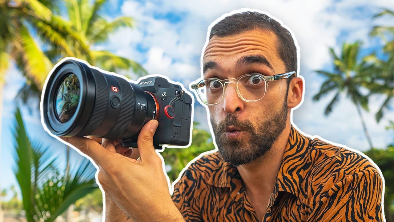 Cover of the post about the photo and video gear Nando carries on the road