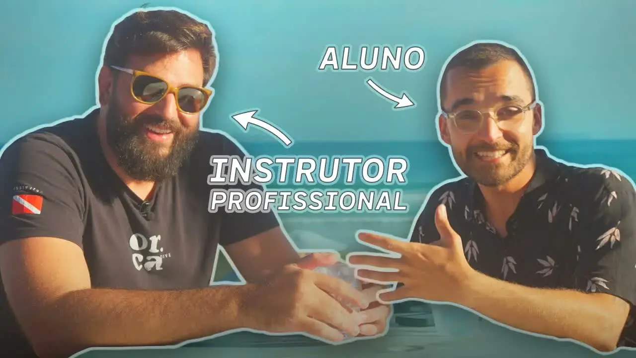 Capa do vídeo sobre o primeiro curso de mergulho, com o instrutor Nicholas e o Nando